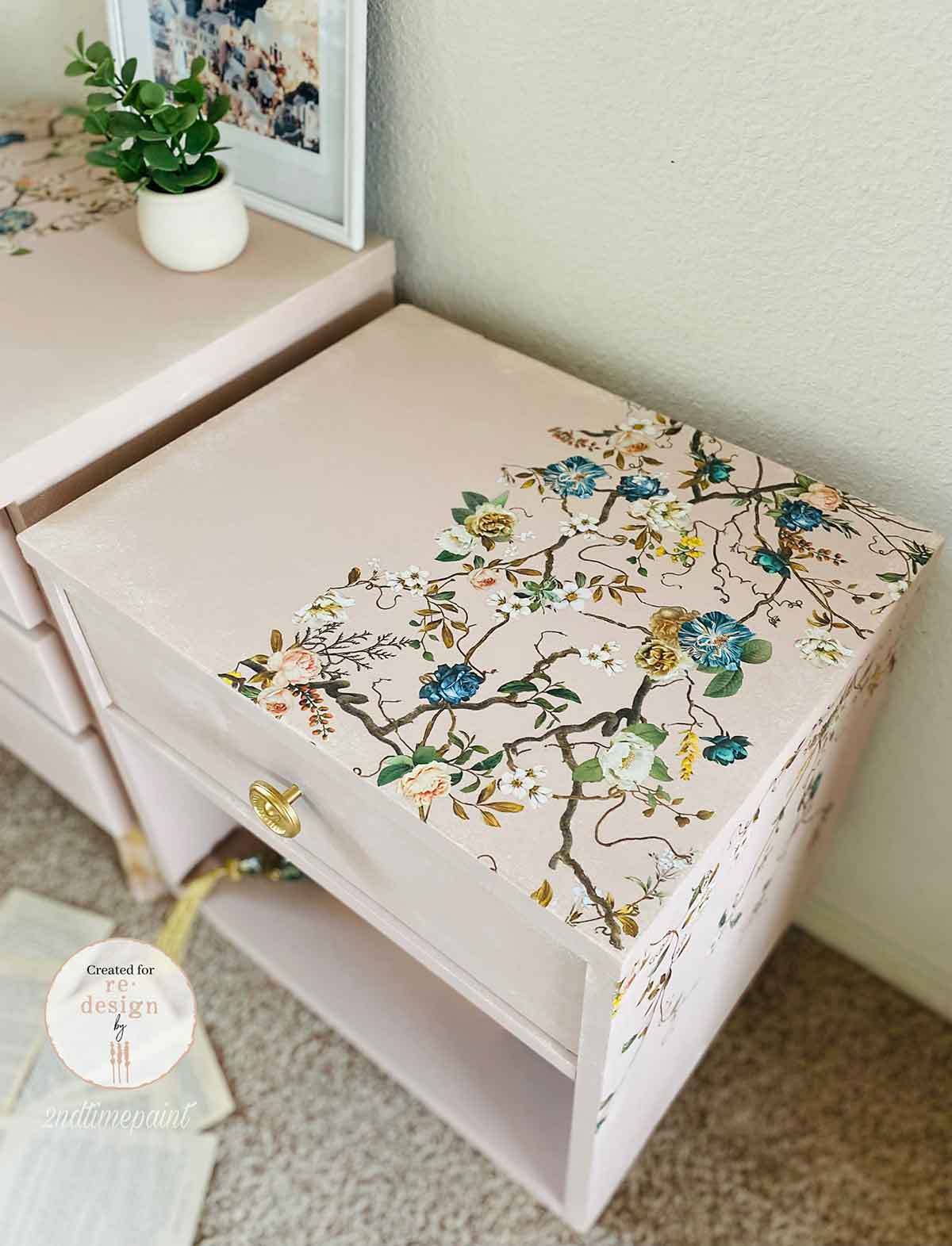 BLUE VINE - Decor Transfers® – total sheet size 24″x35″, cut into 4 sheets