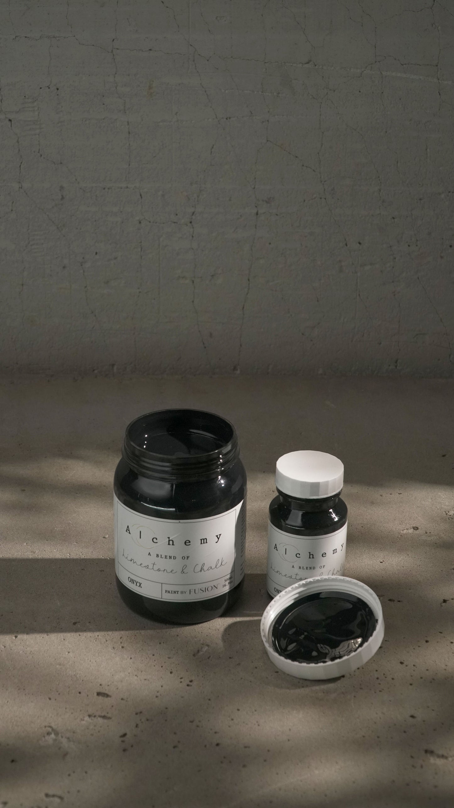 ONYX - ALCHEMY BY FUSION - CHALK STYLE PAINT