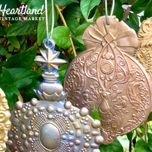 VICTORIAN ADORNMENTS - REDESIGN DECOR MOULDS® - REDESIGN DECOR MOULDS®