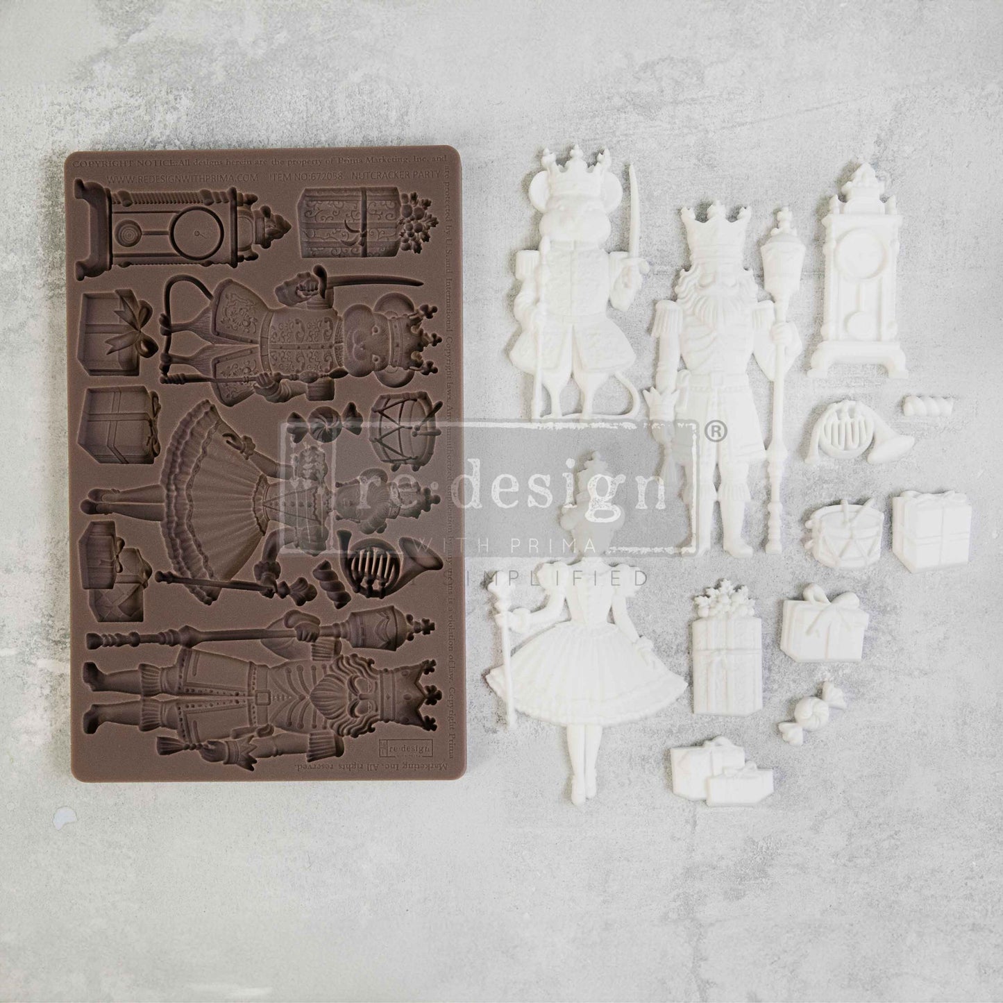 NUTCRACKER PARTY- DECOR MOULDS®– 1 PC, 5″X8″X8MM