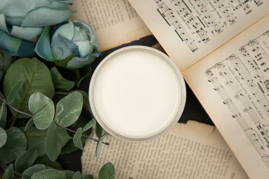 BUTTERCREAM - DIXIE BELLE CHALK MINERAL PAINT