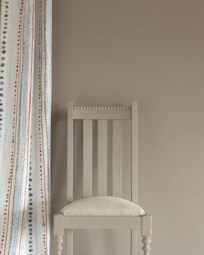 FRENCH LINEN - ANNIE SLOAN CHALK PAINT