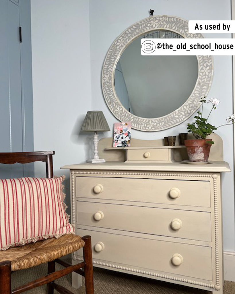 OLD OCHRE - ANNIE SLOAN CHALK PAINT